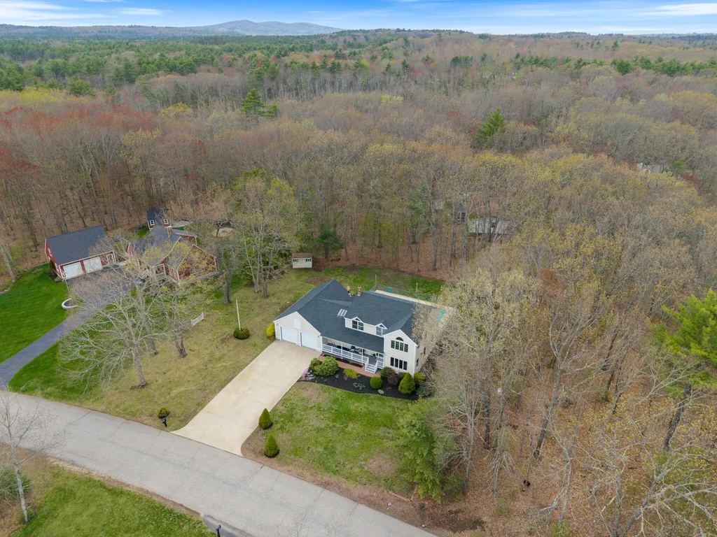 3 Gulliver Drive Sanford ME 04073