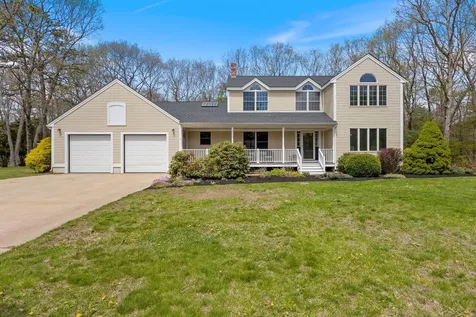 3 Gulliver Drive Sanford ME 04073