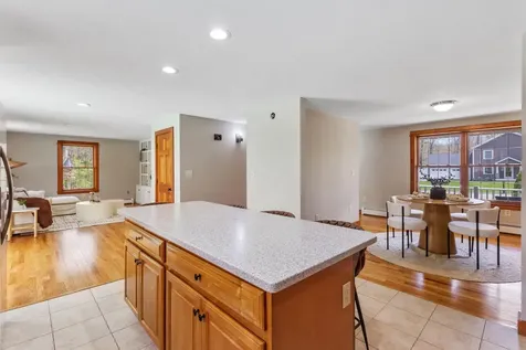 3 Gulliver Drive Sanford ME 04073