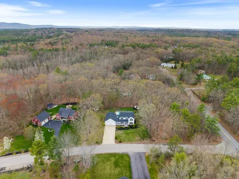3 Gulliver Drive Sanford ME 04073