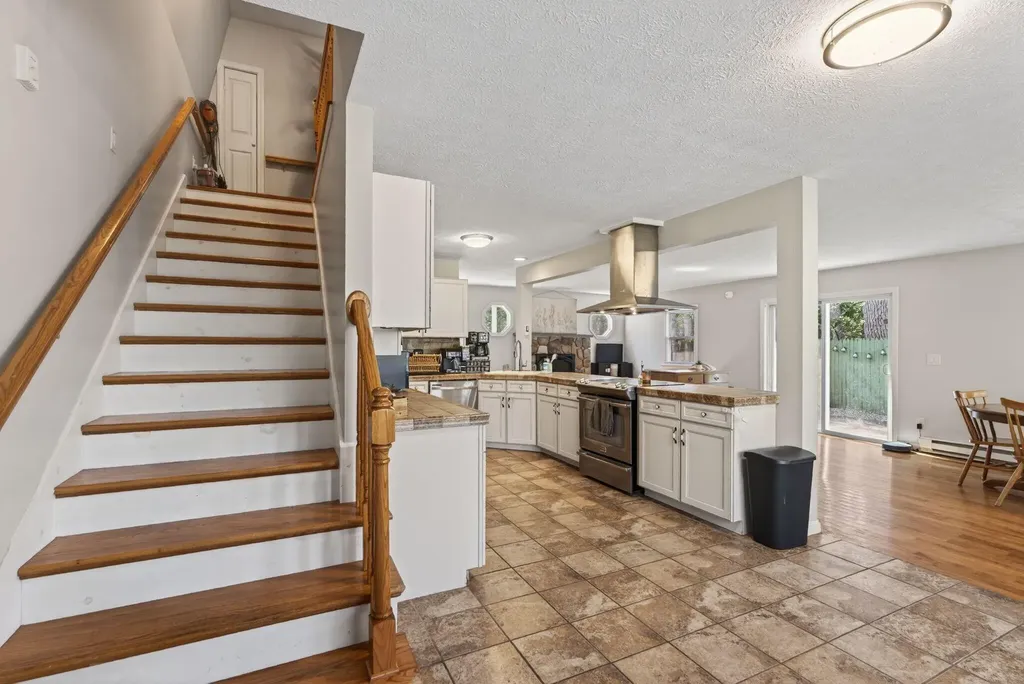 642 Limerick Road Arundel ME 04046