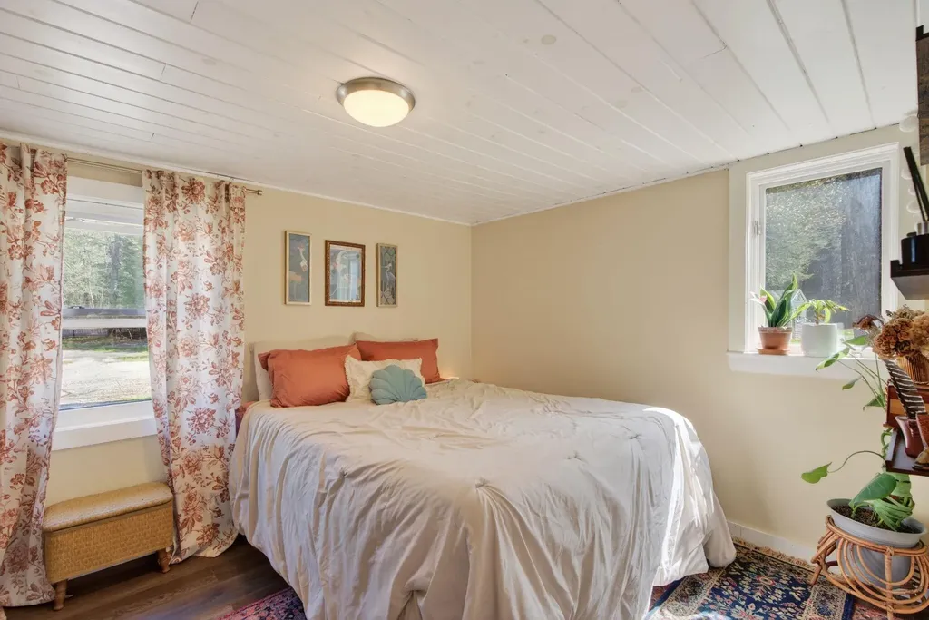 642 Limerick Road Arundel ME 04046
