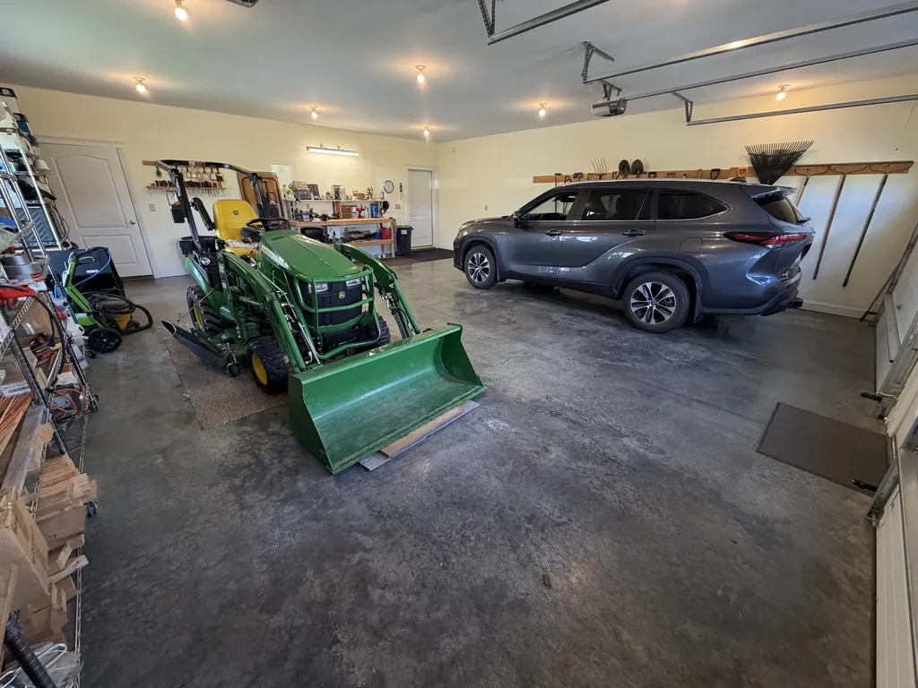 207 Corinth Road Hudson ME 04449