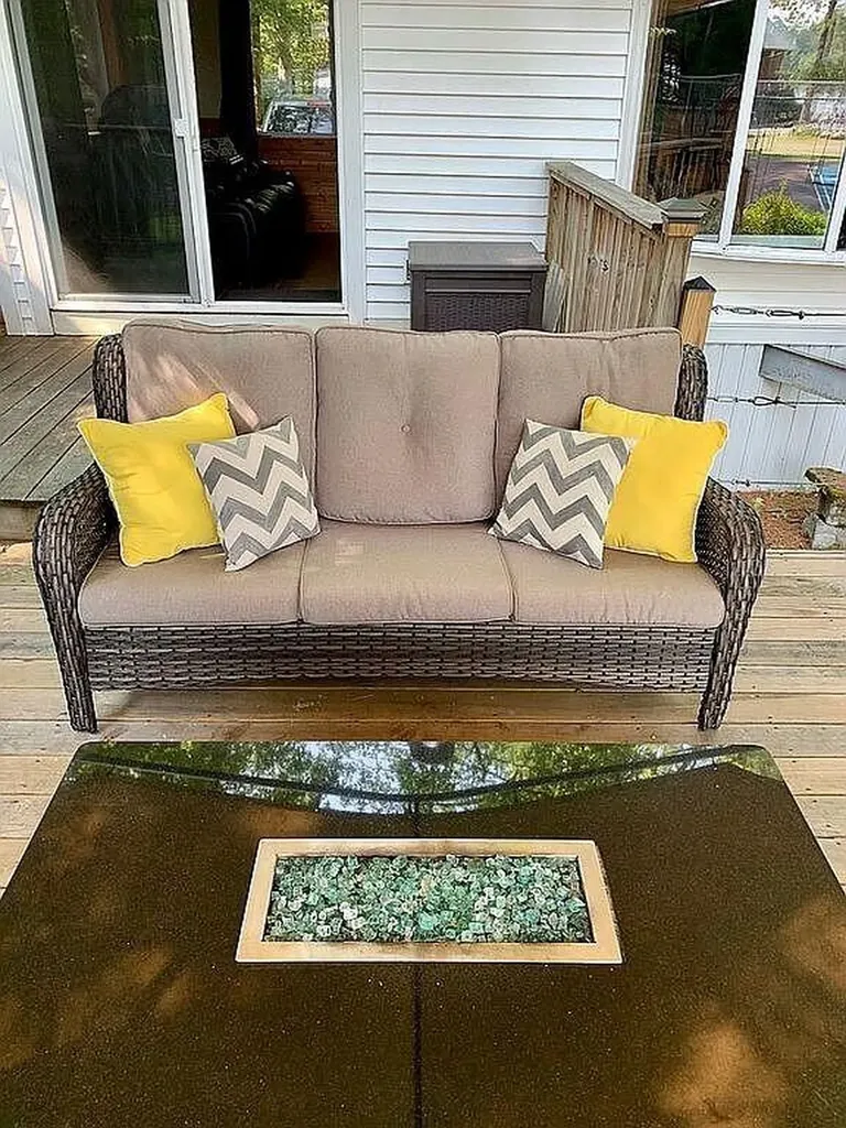 6 Dale Avenue Naples ME 04055