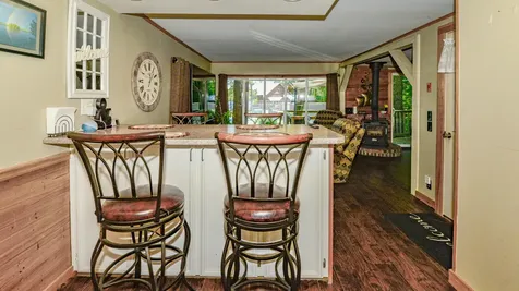 6 Dale Avenue Naples ME 04055