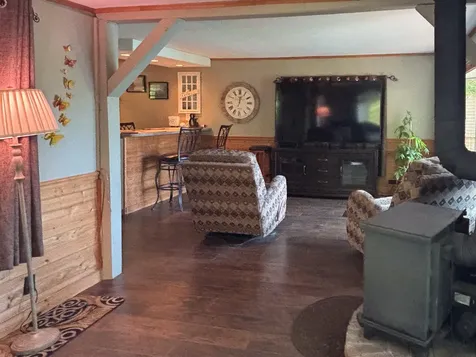 6 Dale Avenue Naples ME 04055