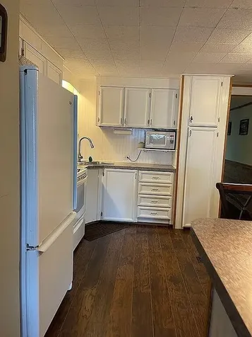 6 Dale Avenue Naples ME 04055
