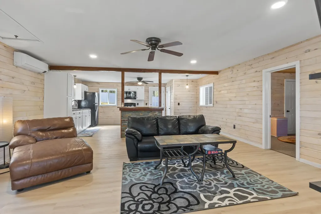 112 Taywood Road Auburn ME 04210