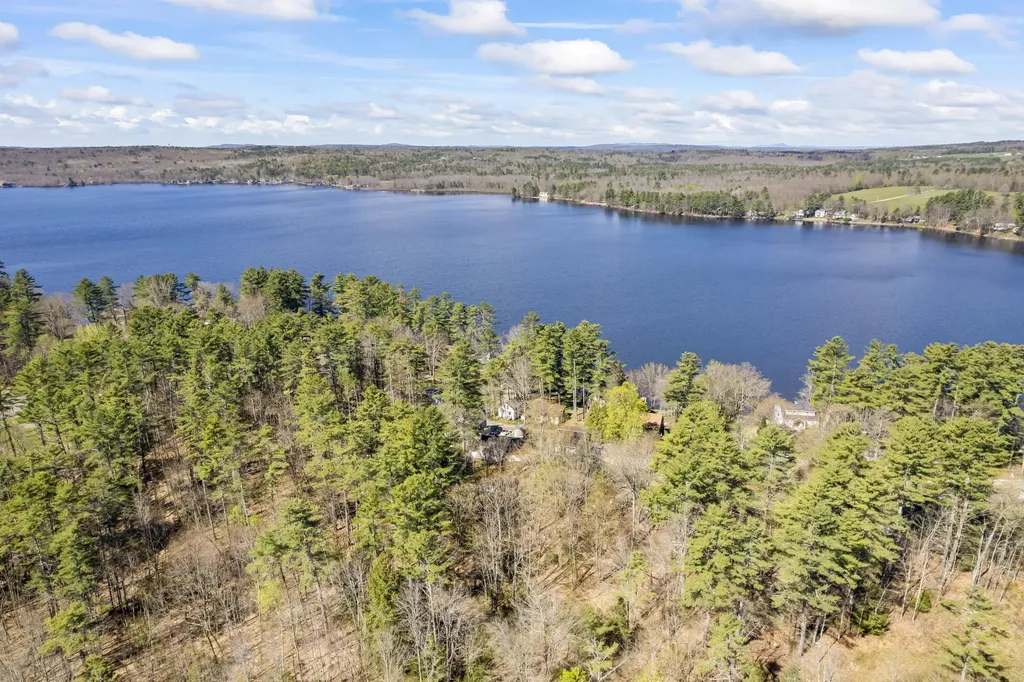 112 Taywood Road Auburn ME 04210