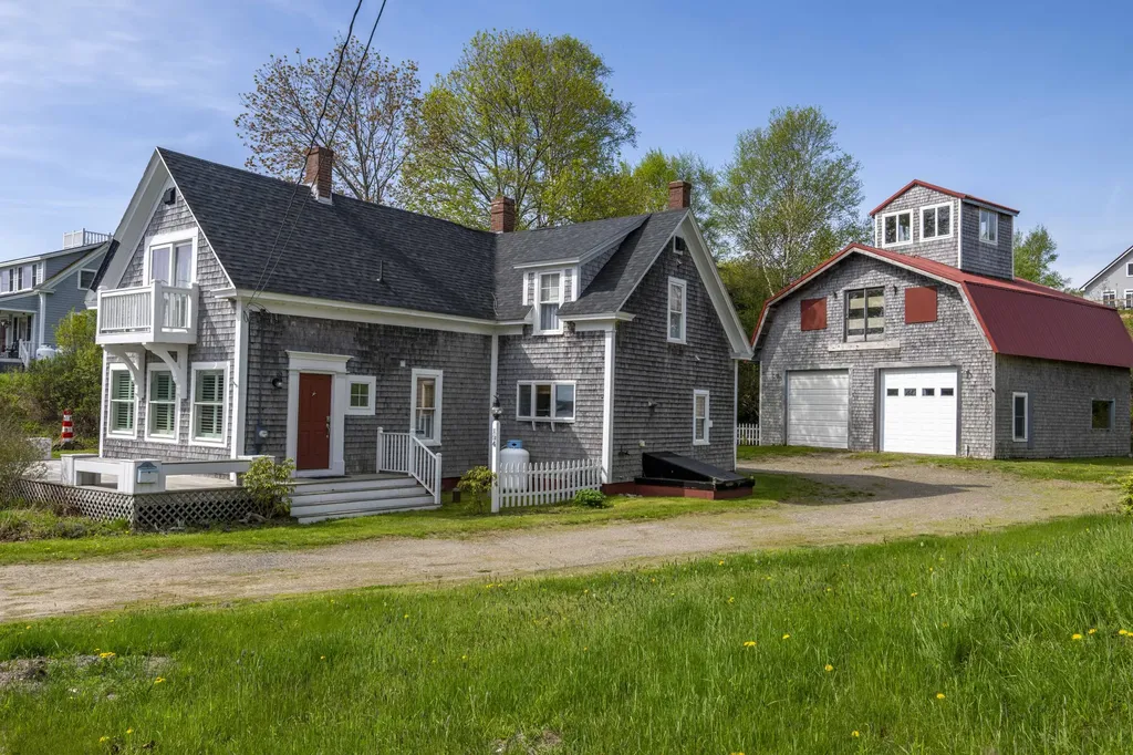 194 Water Street Eastport ME 04631