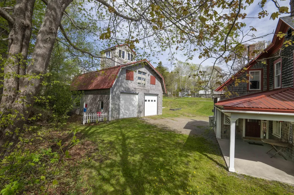 194 Water Street Eastport ME 04631