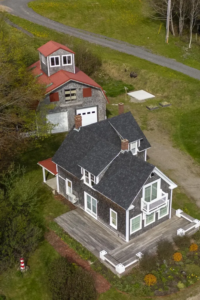 194 Water Street Eastport ME 04631