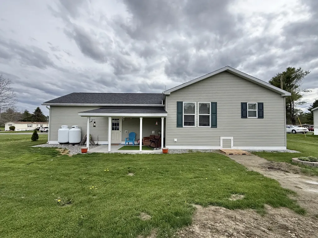 47 Begin Terrace Sabattus ME 04280
