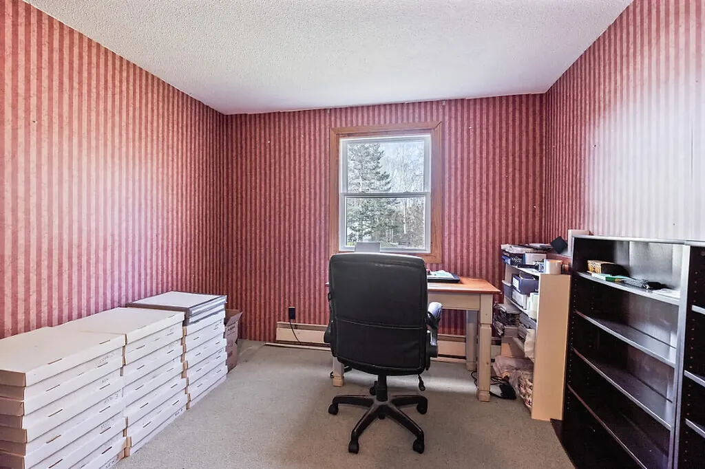 16 Claire Street Augusta ME 04330