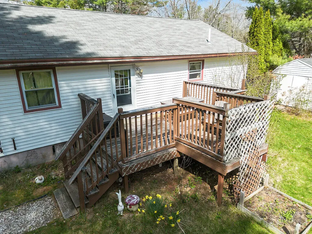 16 Claire Street Augusta ME 04330