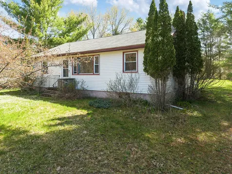 16 Claire Street Augusta ME 04330