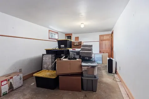 16 Claire Street Augusta ME 04330