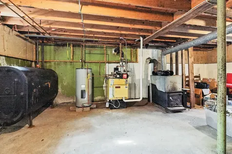 16 Claire Street Augusta ME 04330