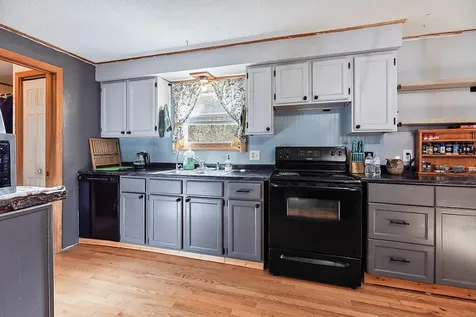 16 Claire Street Augusta ME 04330