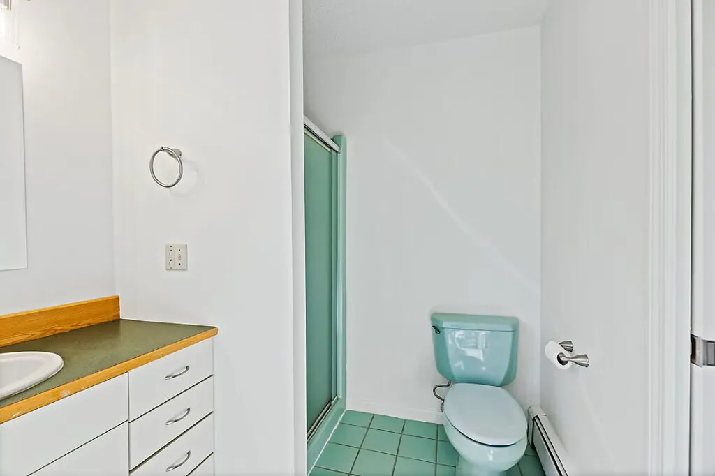 22 Court Street Winslow ME 04901