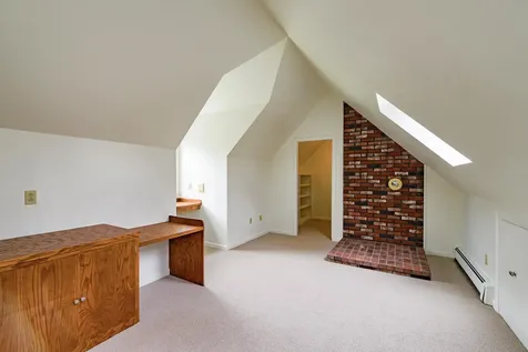 22 Court Street Winslow ME 04901