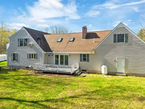 22 Court Street Winslow ME 04901