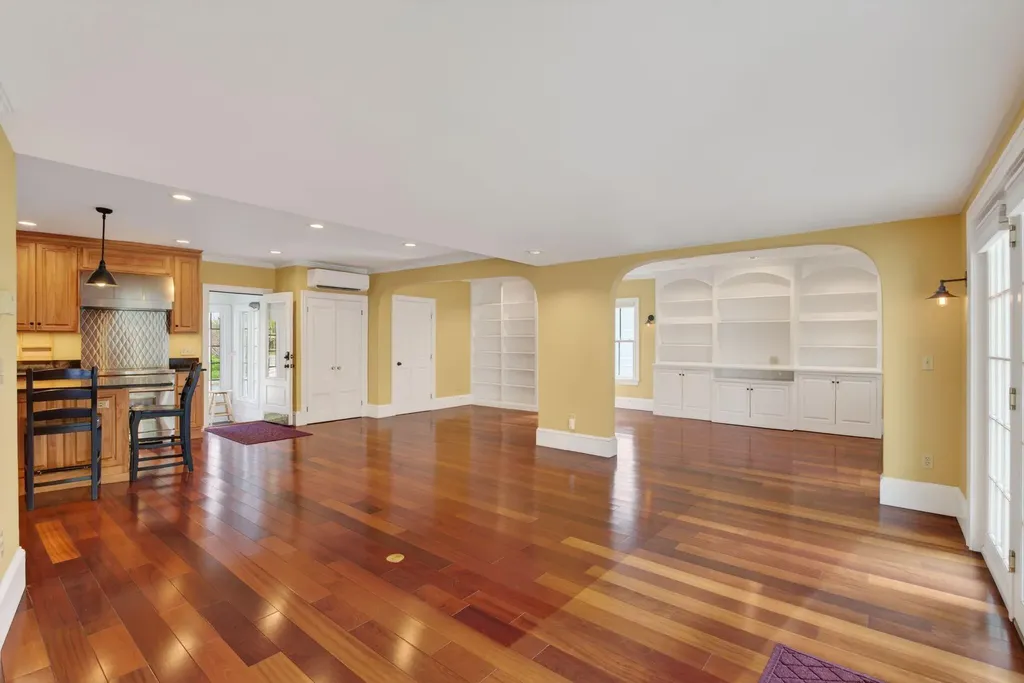 997 Washington Street Bath ME 04530