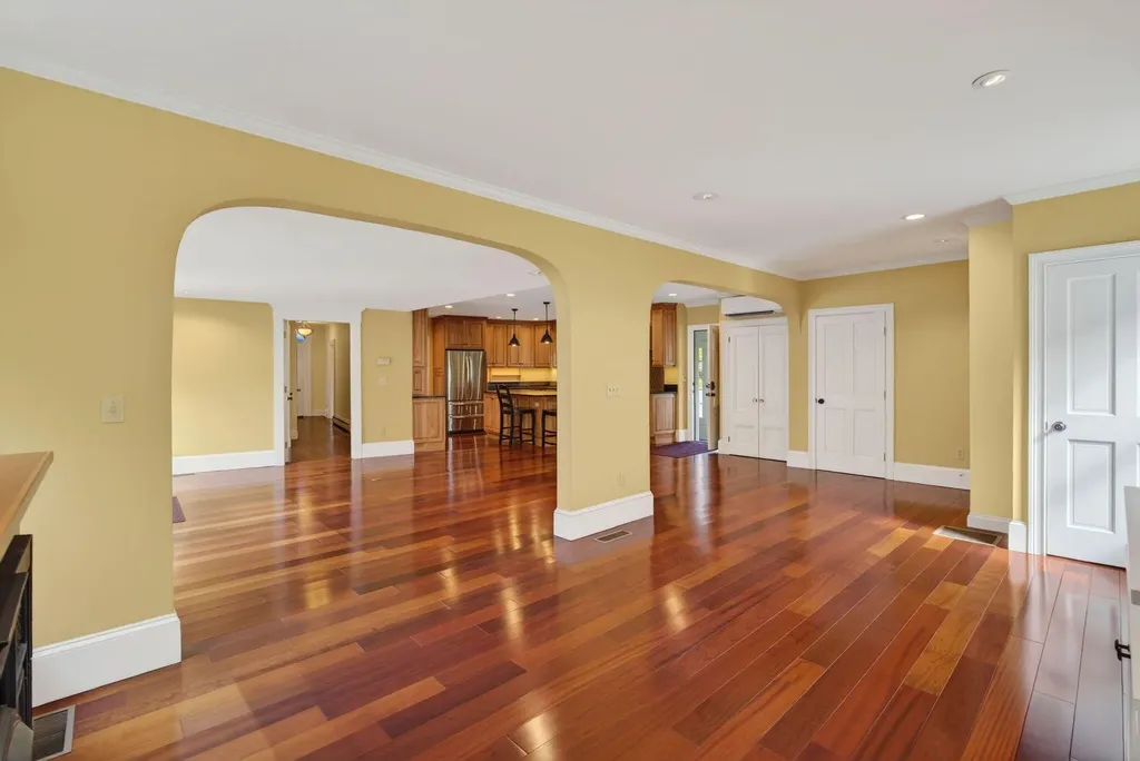 997 Washington Street Bath ME 04530