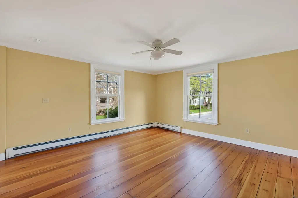 997 Washington Street Bath ME 04530