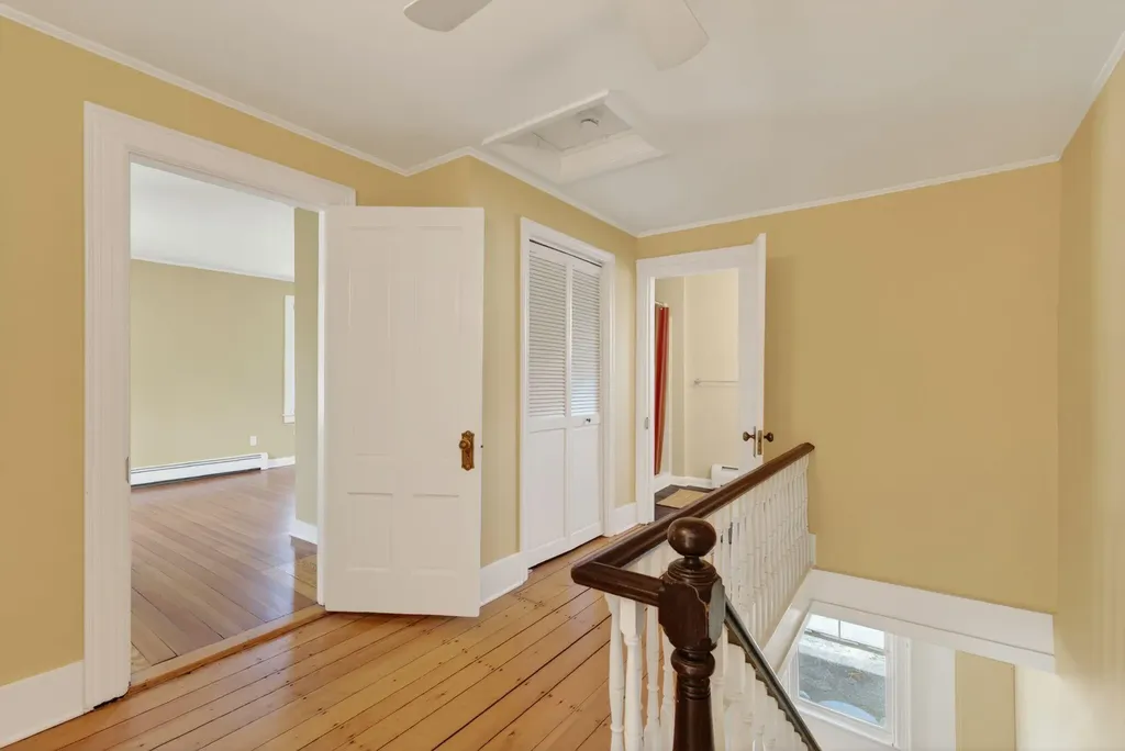 997 Washington Street Bath ME 04530