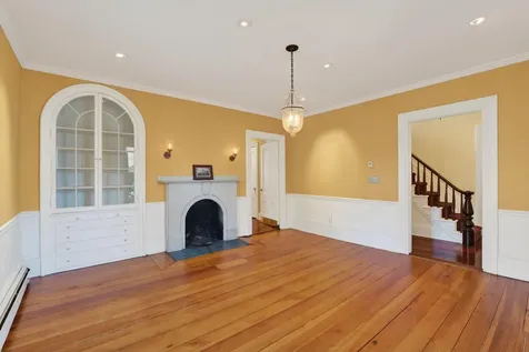 997 Washington Street Bath ME 04530