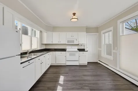997 Washington Street Bath ME 04530