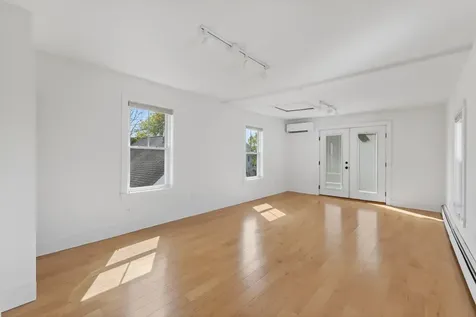 997 Washington Street Bath ME 04530