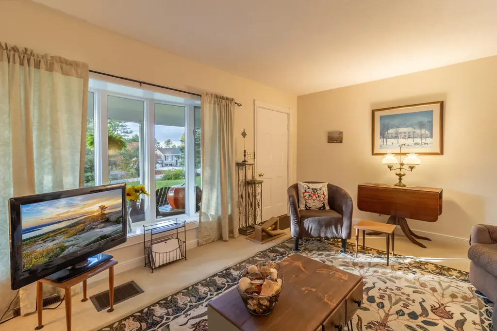 78 Spruce Street Bucksport ME 04416