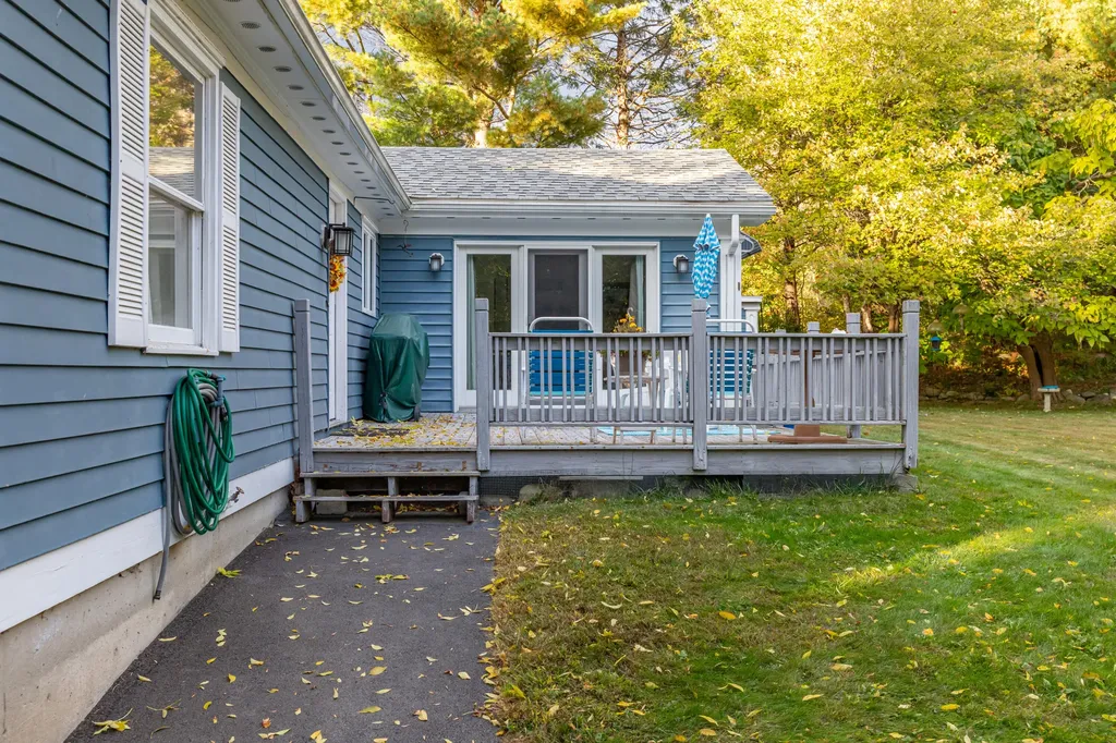 78 Spruce Street Bucksport ME 04416