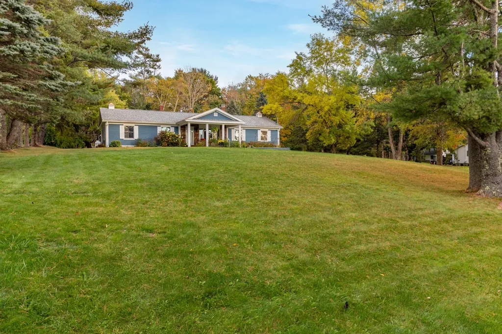 78 Spruce Street Bucksport ME 04416