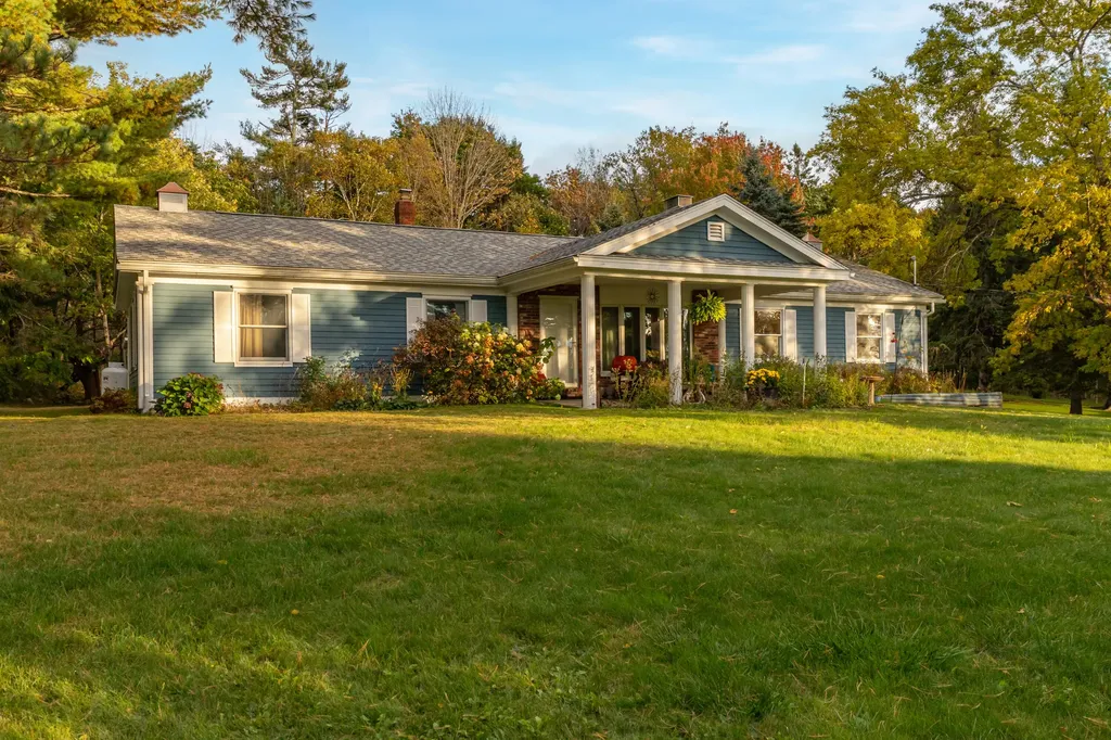 78 Spruce Street Bucksport ME 04416