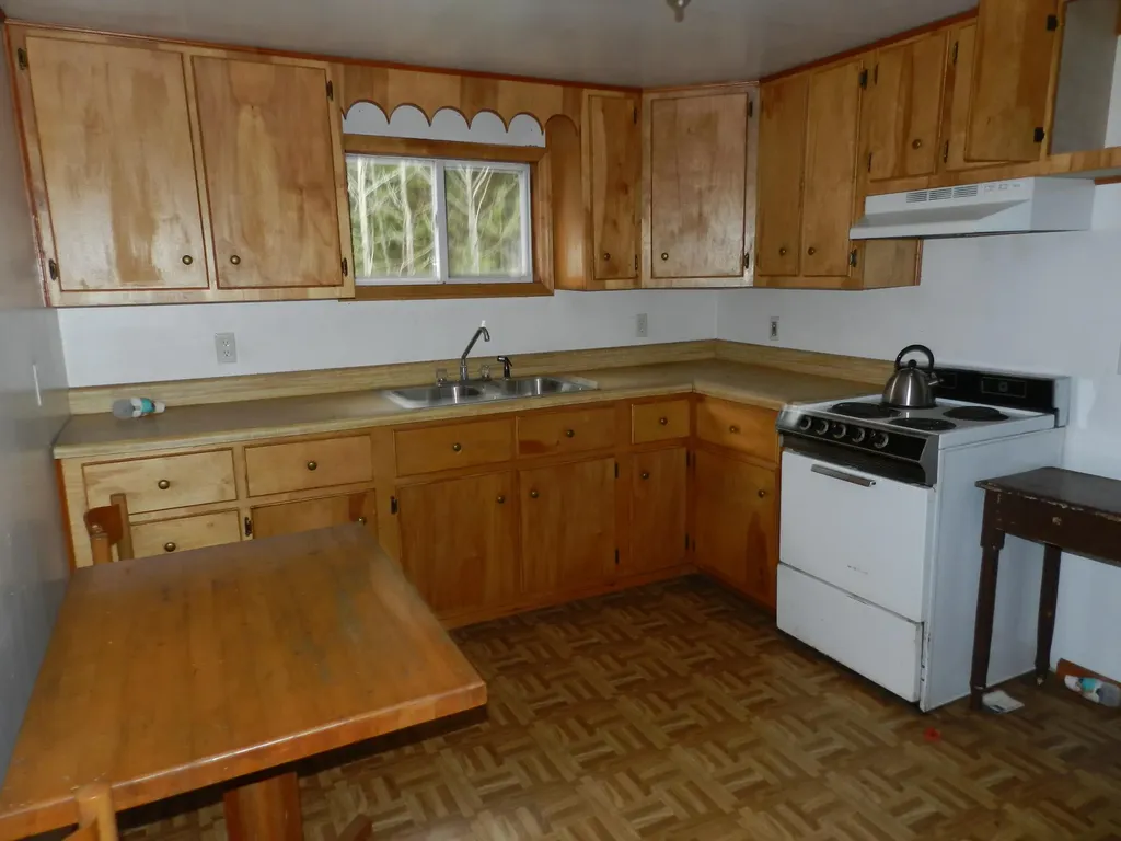 632 County Road Milford ME 04461