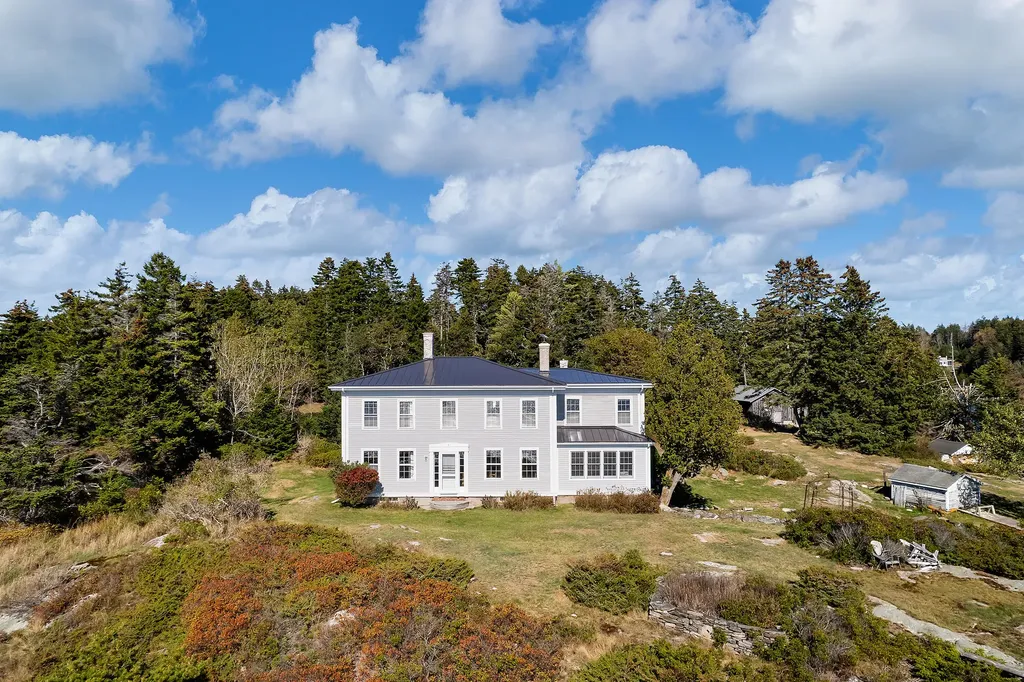012 Long Island Georgetown ME 04548