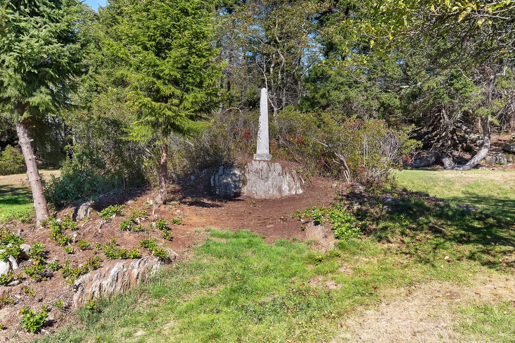 012 Long Island Georgetown ME 04548