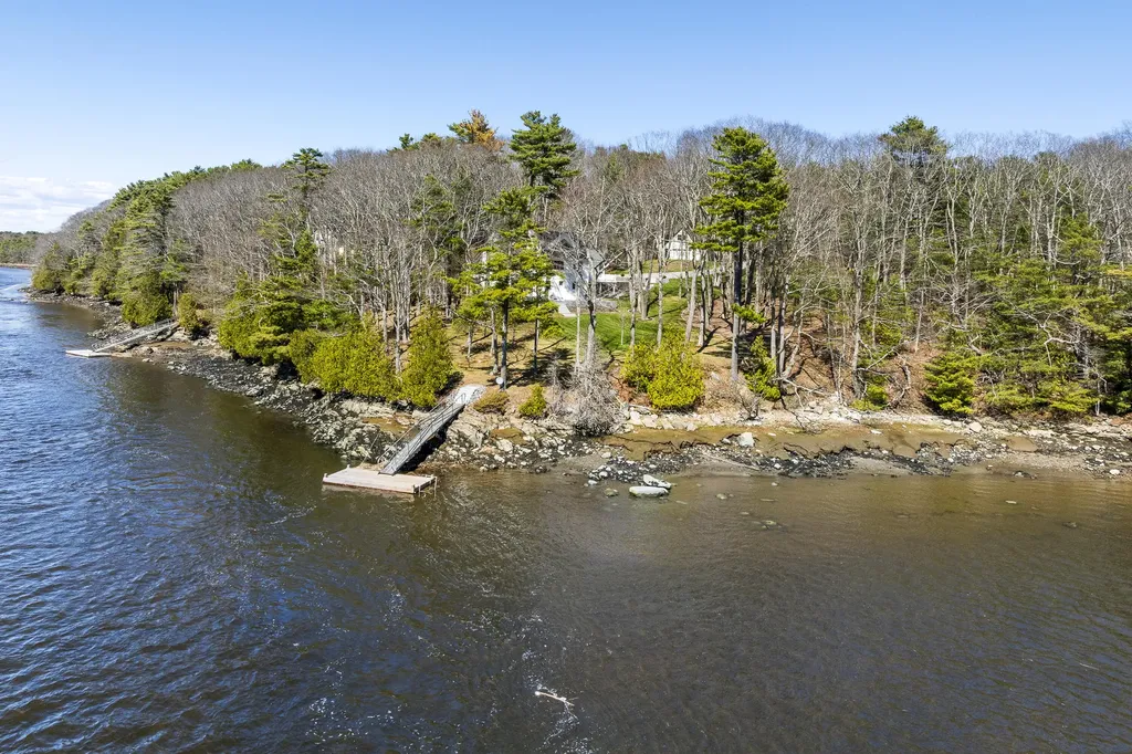 25 S River Road Arrowsic ME 04530