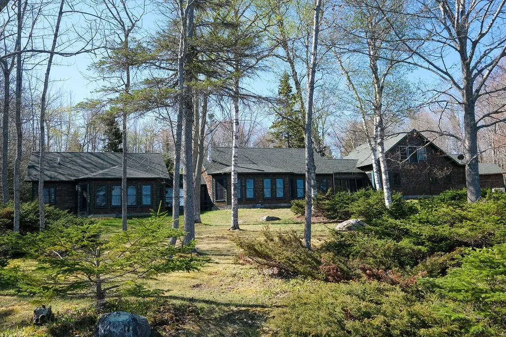 126 Reach Road Deer Isle ME 04627