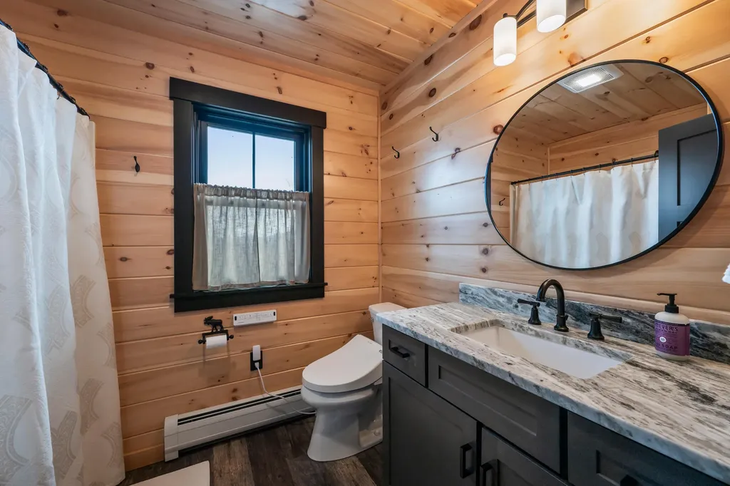 19 Barkies Way Rangeley ME 04970