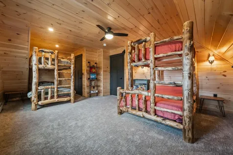 19 Barkies Way Rangeley ME 04970