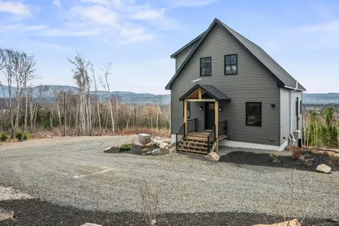 19 Barkies Way Rangeley ME 04970