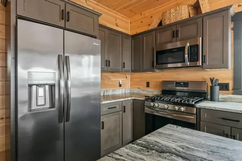 19 Barkies Way Rangeley ME 04970