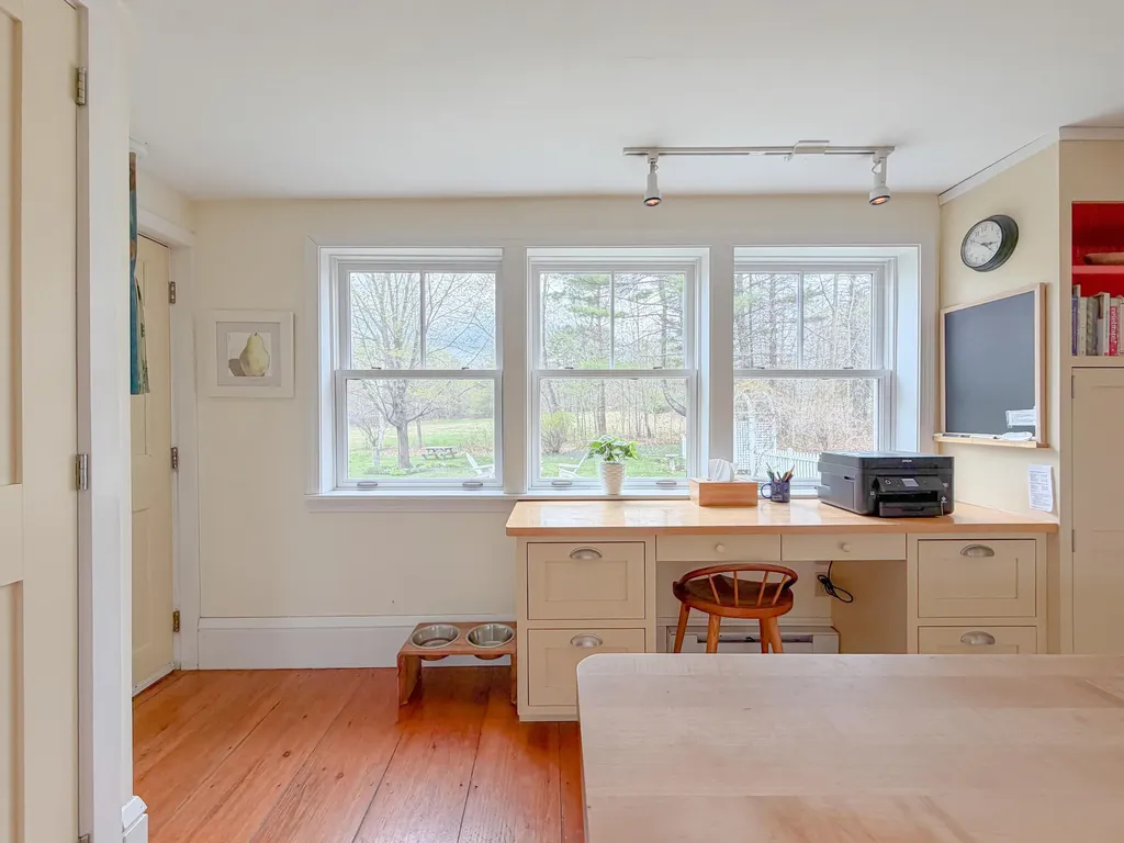 119 Memorial Highway North Yarmouth ME 04097
