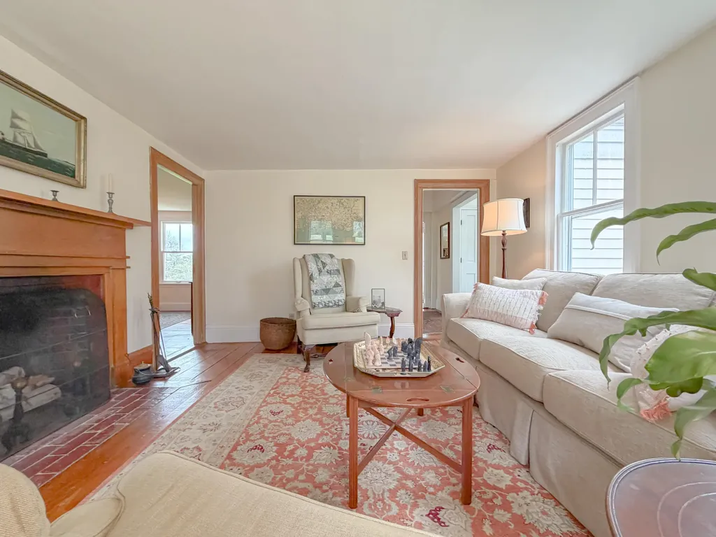 119 Memorial Highway North Yarmouth ME 04097