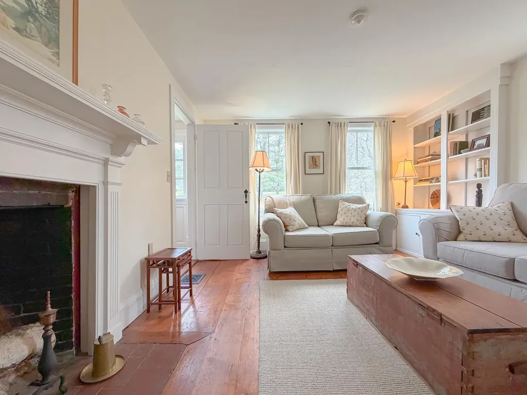 119 Memorial Highway North Yarmouth ME 04097