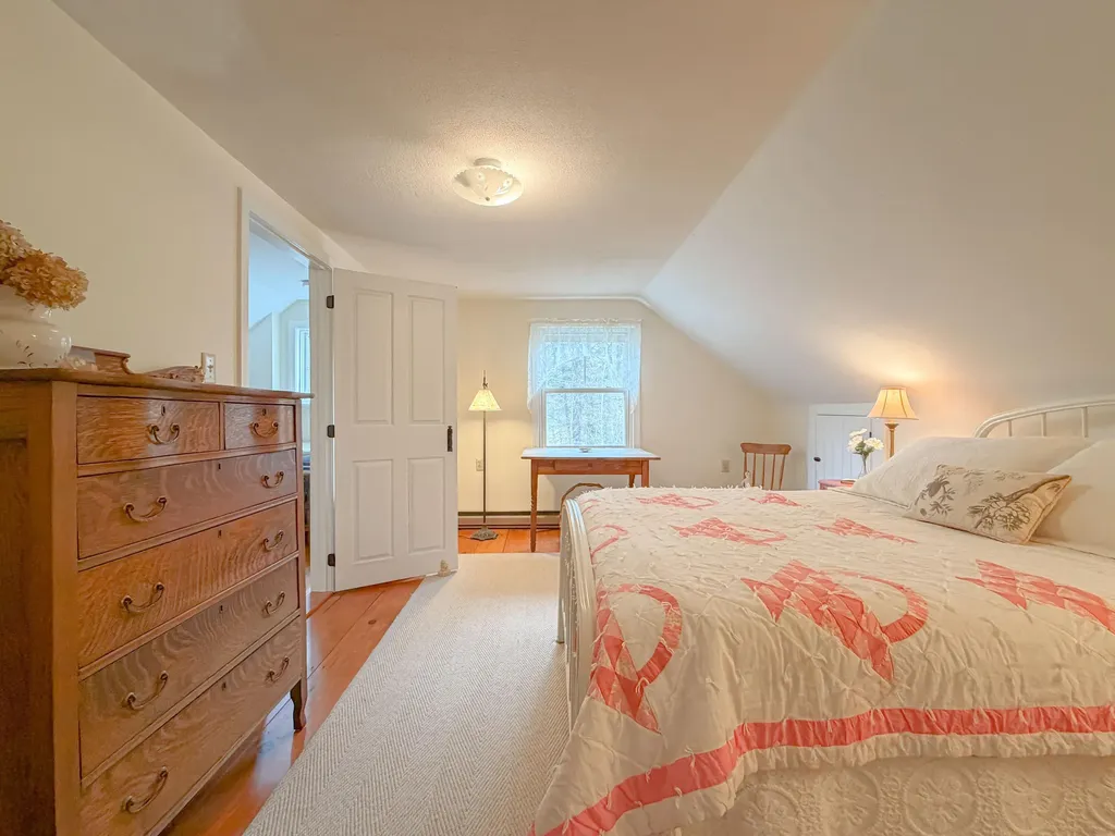 119 Memorial Highway North Yarmouth ME 04097